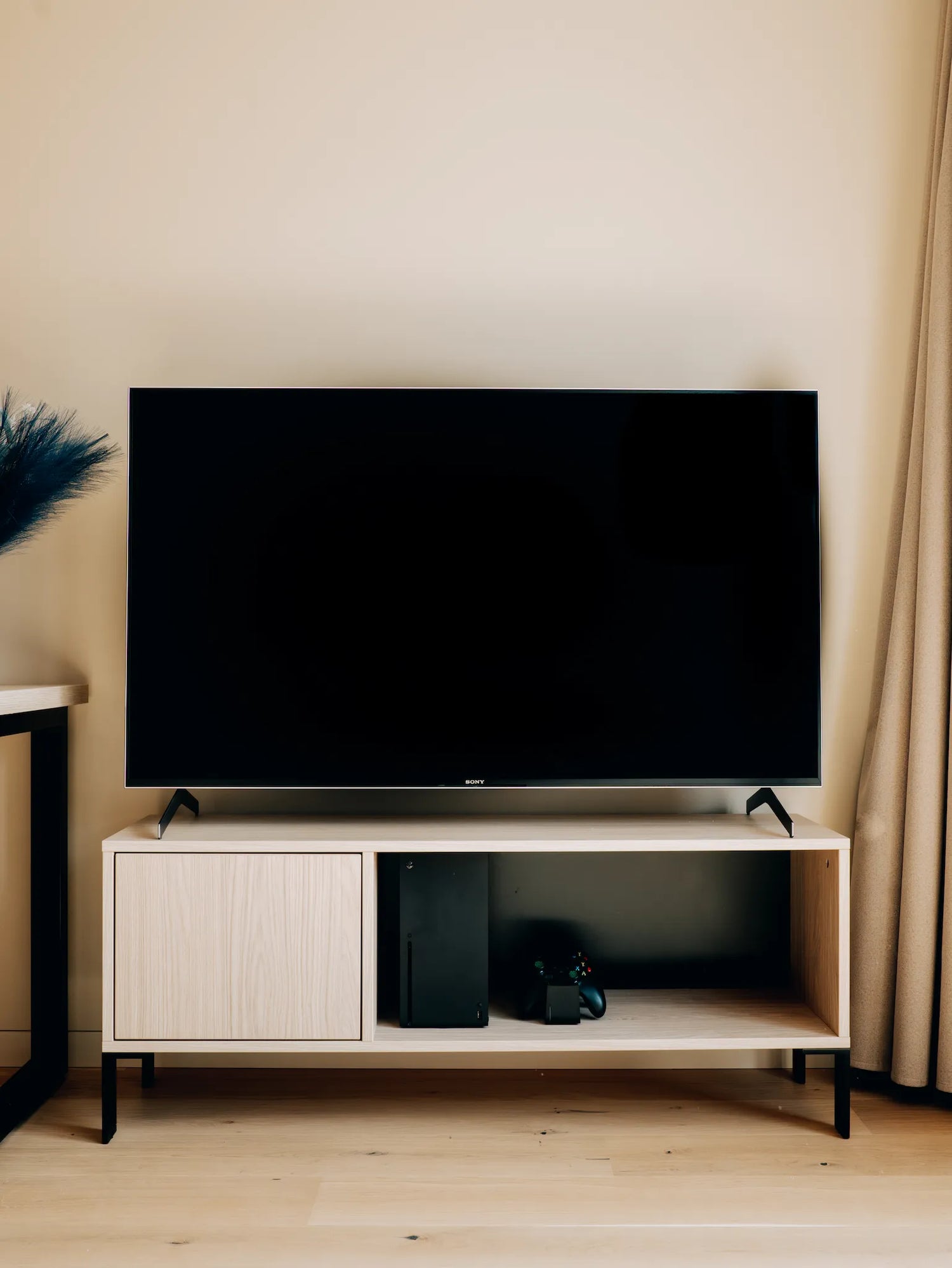 Custom sized furniture TV table for XBOX